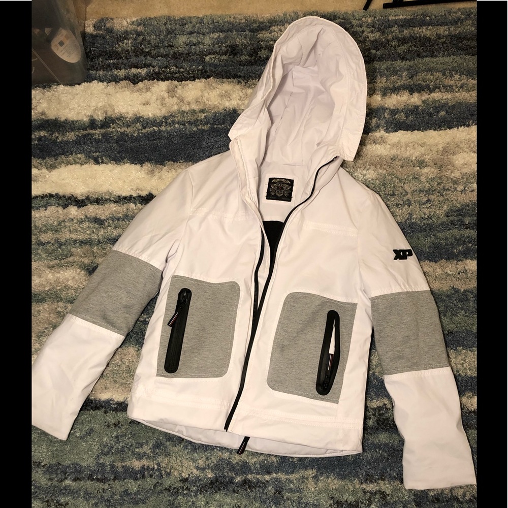White jacket XP  winter jacket Small